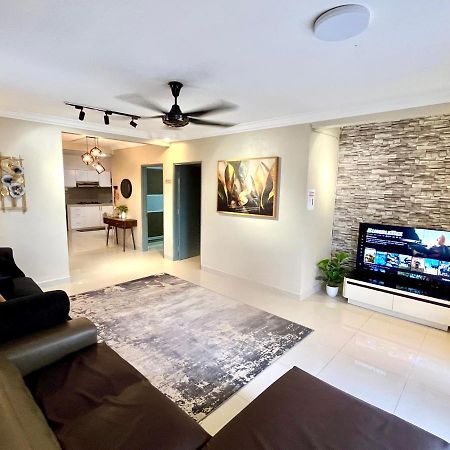 Naura Homestay Selangor Kuala Lumpur Batu Caves Exterior foto